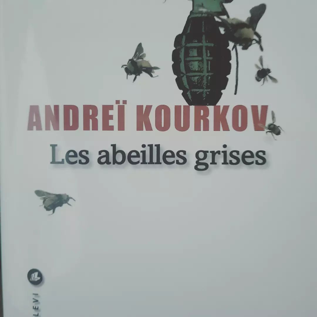 A lire absolument ! 

#abeilles🐝 #abeilles noires#bees #bees🐝 #honey #mieldabeille #apiculture #apicultures #apiculturefrance #apiculturebio #apiculturedurable #apiculteur #apicultrice #apicultrices #apiculteurs #apiculteurs #apicultrice spassionnée #sauvonslesabeilles #produitbio #produitbiologique #produitduterroir #produitlocaux #produitlocal